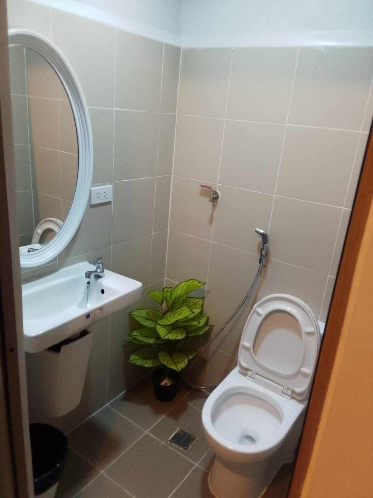 Aparthotel 1br Coast Residences Pasay By Mrsayla *