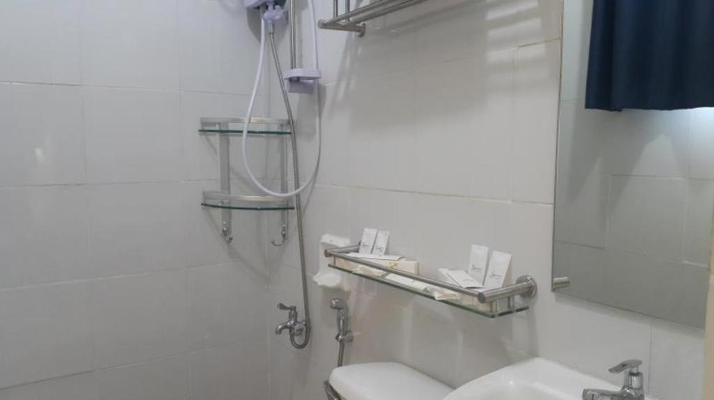 Time Travellers Hotel 2*