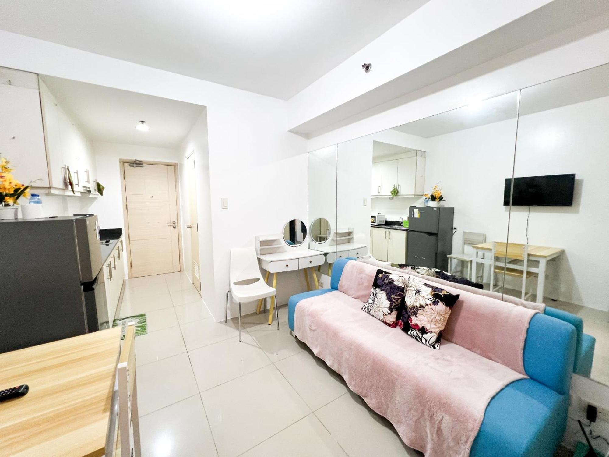 Sea Residences Navigators Aparthotel