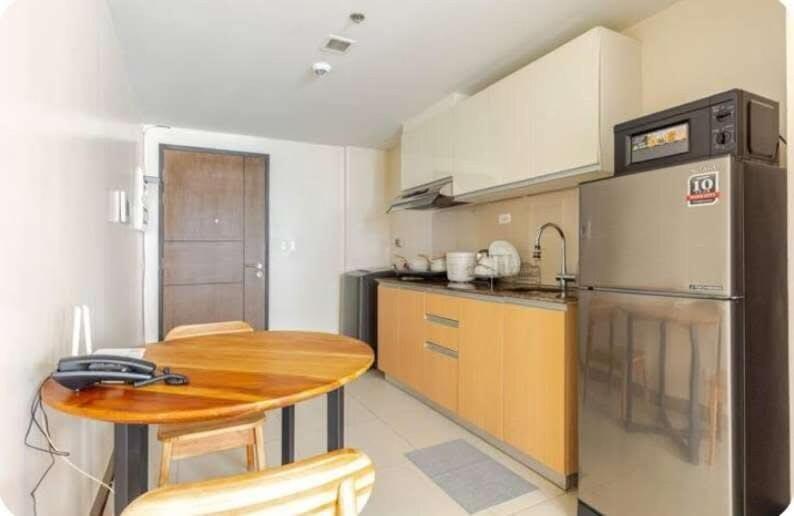 Apartment San Antonio One Br Unit 222 Work Station Makati Manila