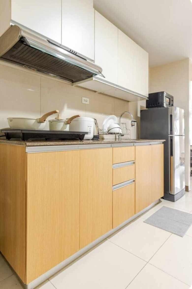 San Antonio One Br Unit 222 Work Station Makati *