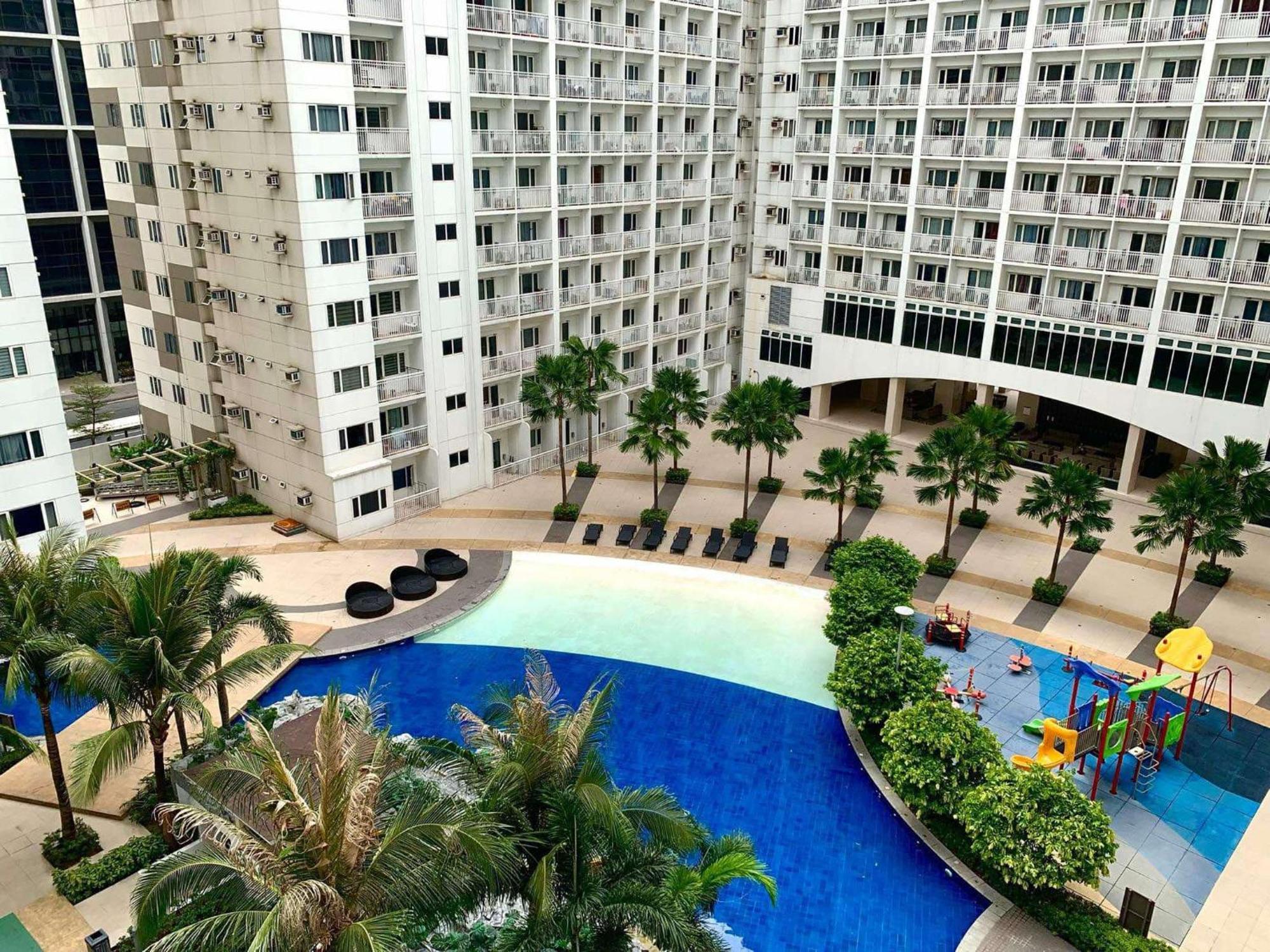 Wowstaycation * Manila
