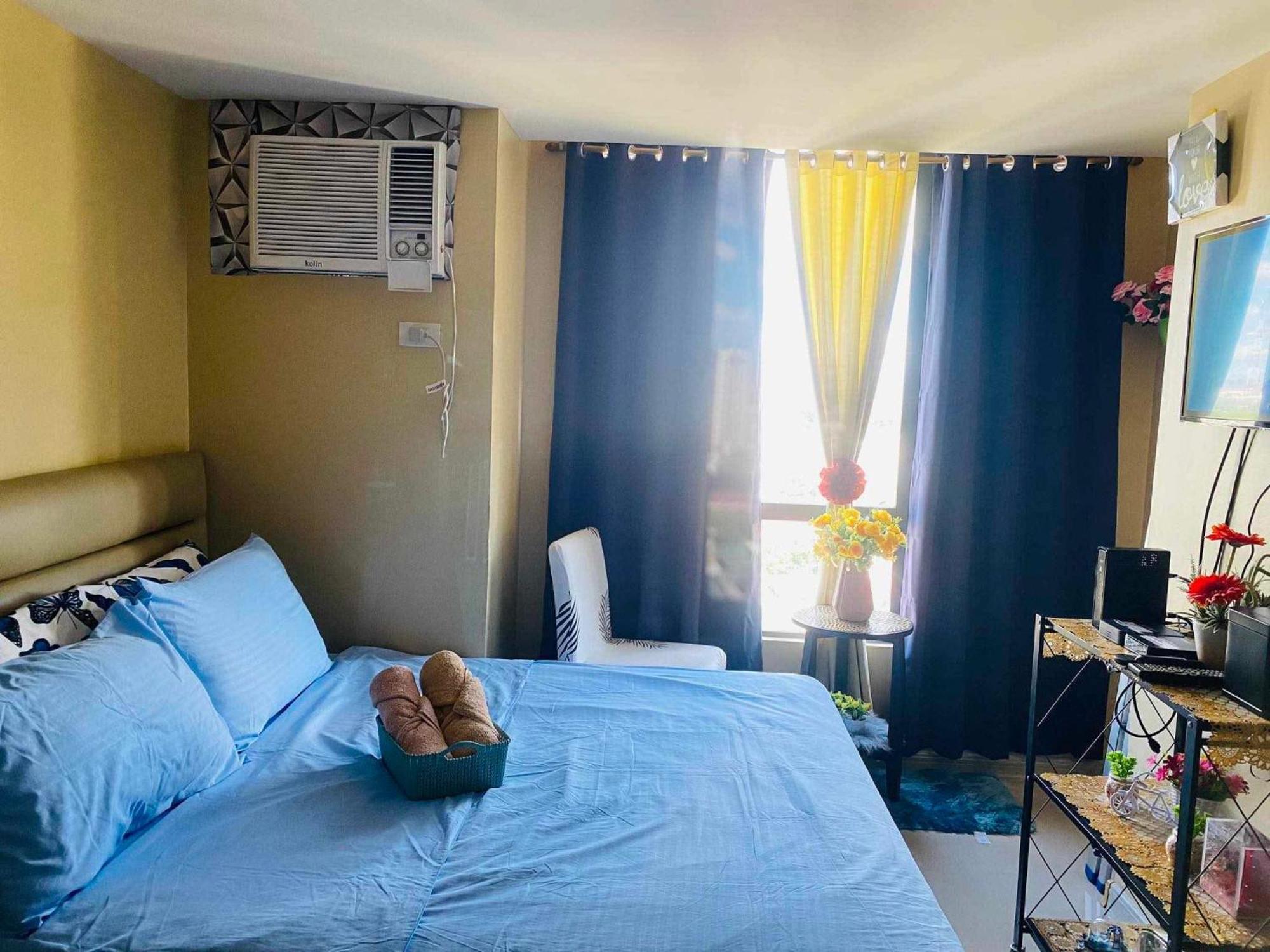 Ctc,congressional Town Center Apartment Manila