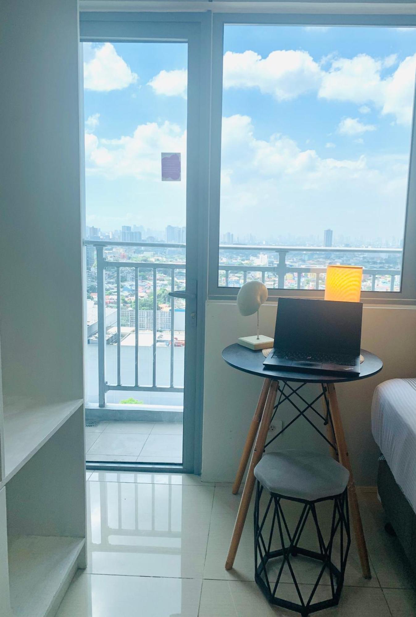 Grass Residences Tower 4 Near Sm North Mall Bed & Breakfast