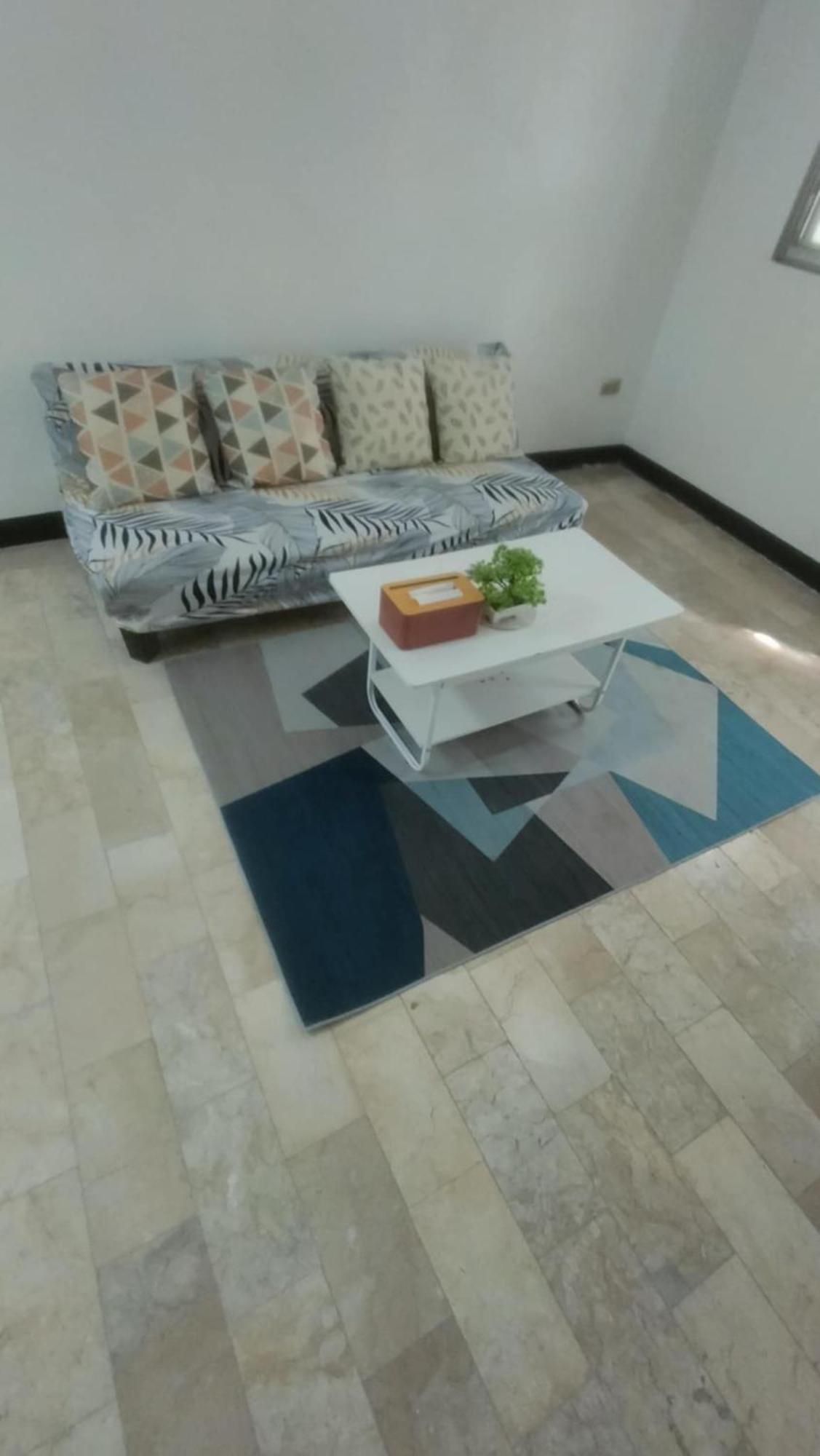 2br Staycation Family Near Naia,smbicutan,bgc