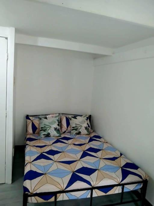 2br Staycation Family Near Naia,smbicutan,bgc