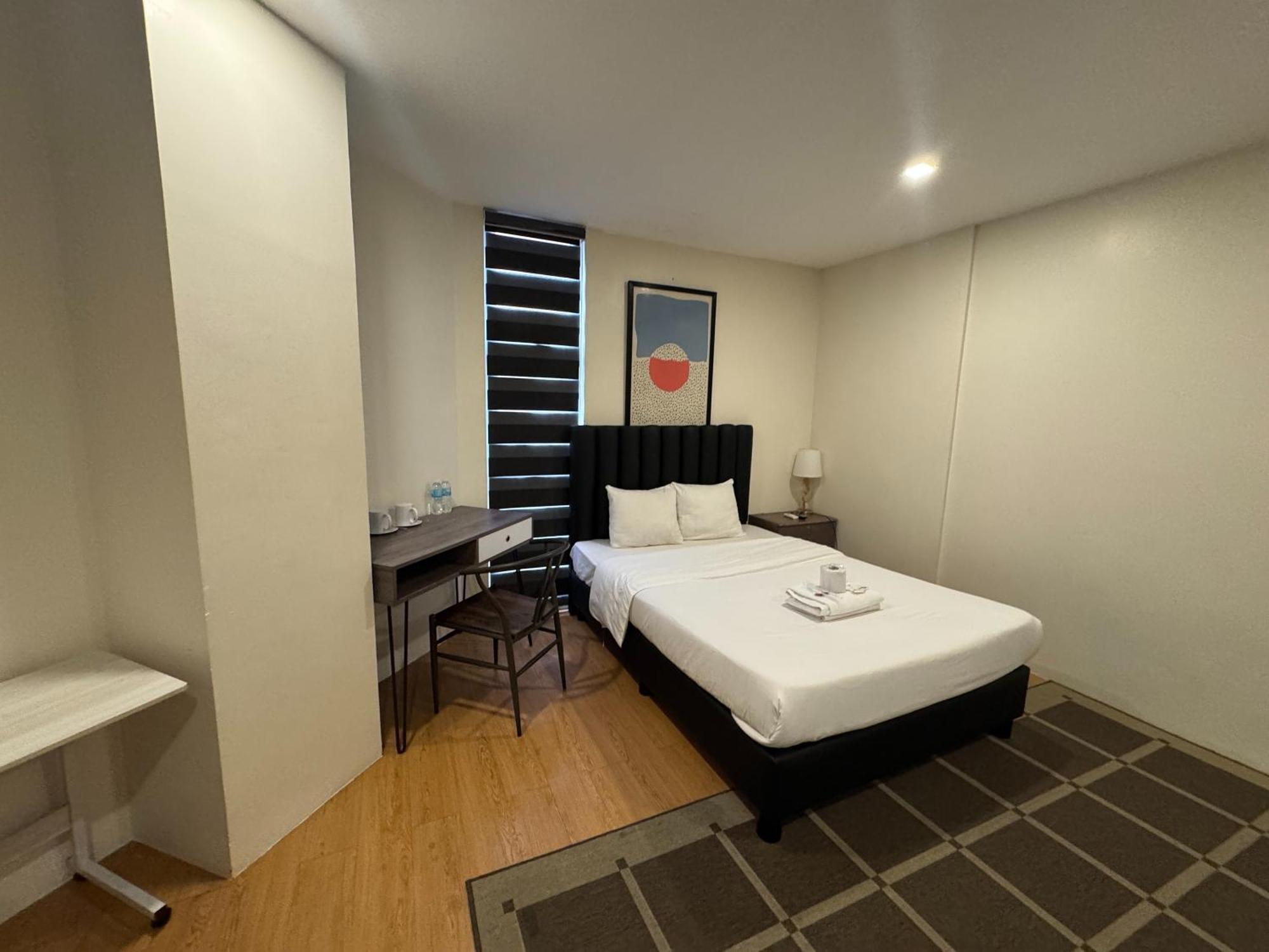 Hotel The Circuit Manor Near Ayala Malls Circuit