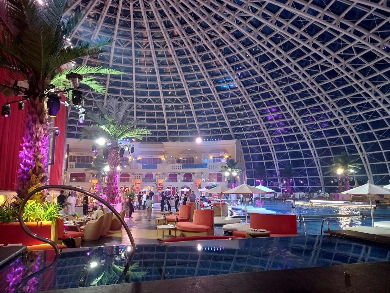 Luxurious Modern Cozy Bayview Pool View 1 2 3 Bedrooms Near Airports Okada Solaire Moa