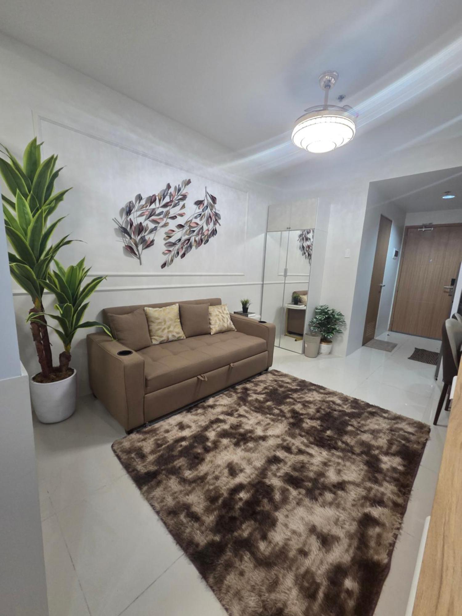 Apartment Cityscape At Shore 3