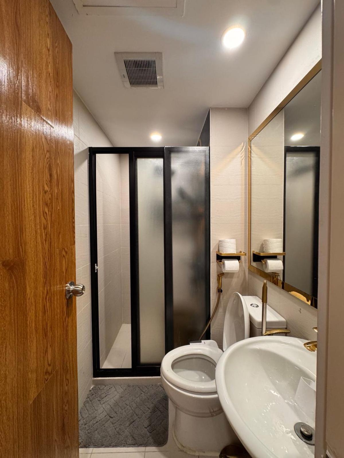 Aparthotel Azure Urban Paranaque Velvet Horiyama Manila