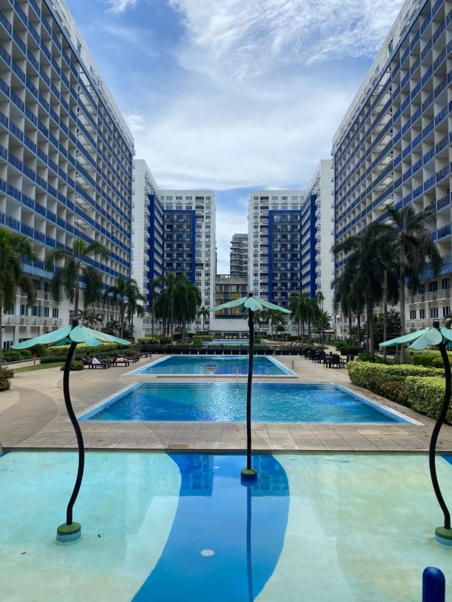 Sea Residences Moa Pasay City- Kirk * Manila