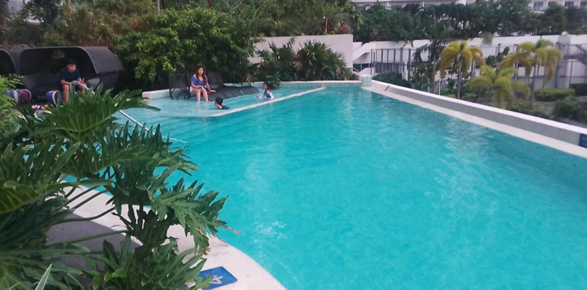 Novotel Residences Manila Luxury With Pool & Gym Access At Acqua Hotel