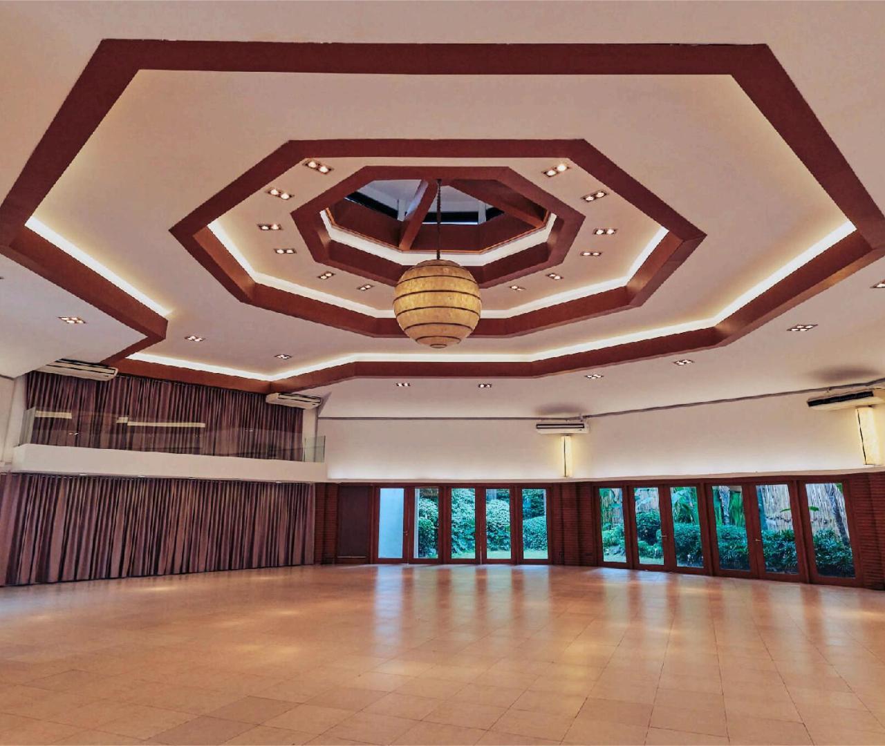 Heart Of Bgc Apartment Manila