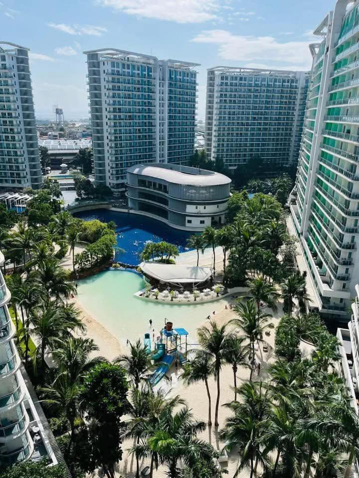 Escape Haven Azure - Rio East * Manila