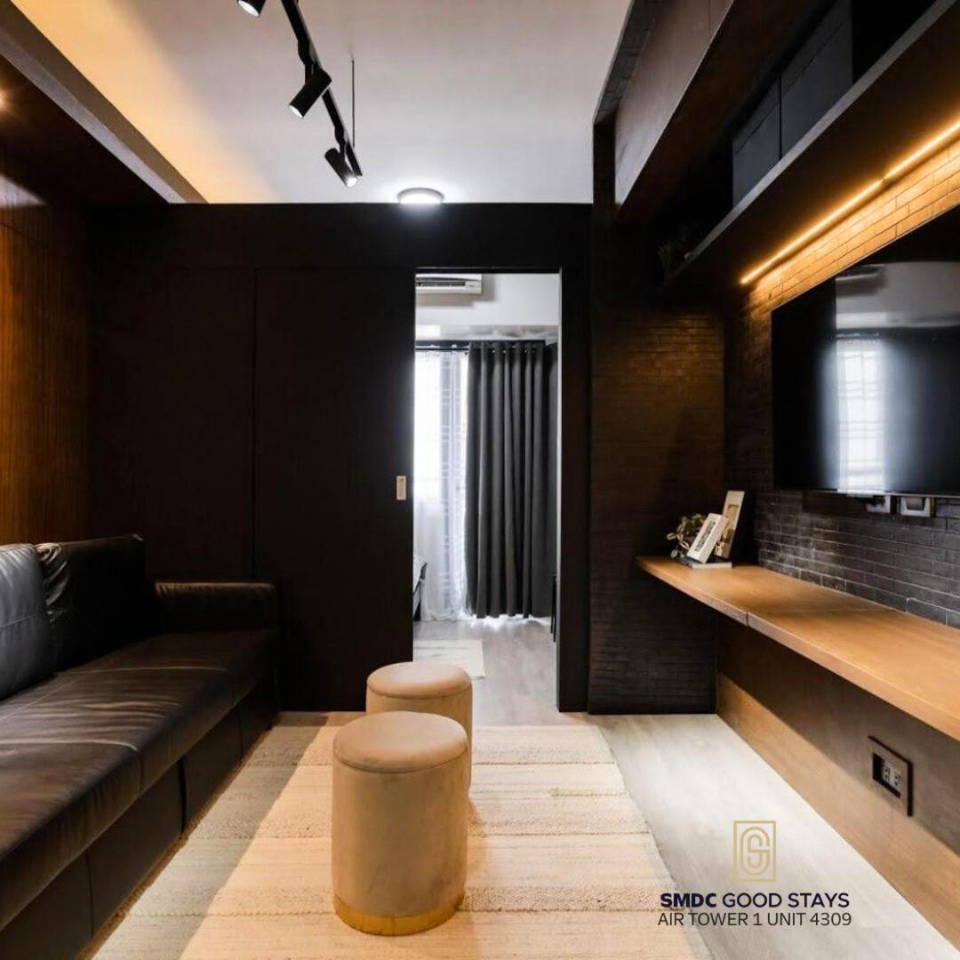 Staycation Near Makati & Ayala Malls *