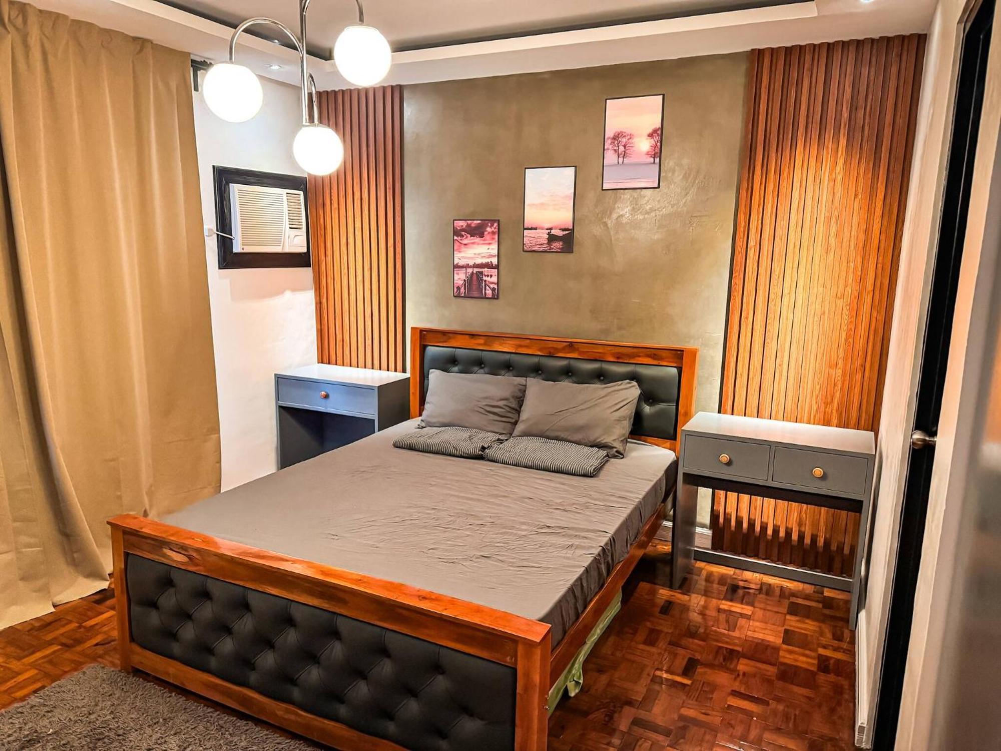 Spacious 4br With Garage, 8-12guests, Near Airport *