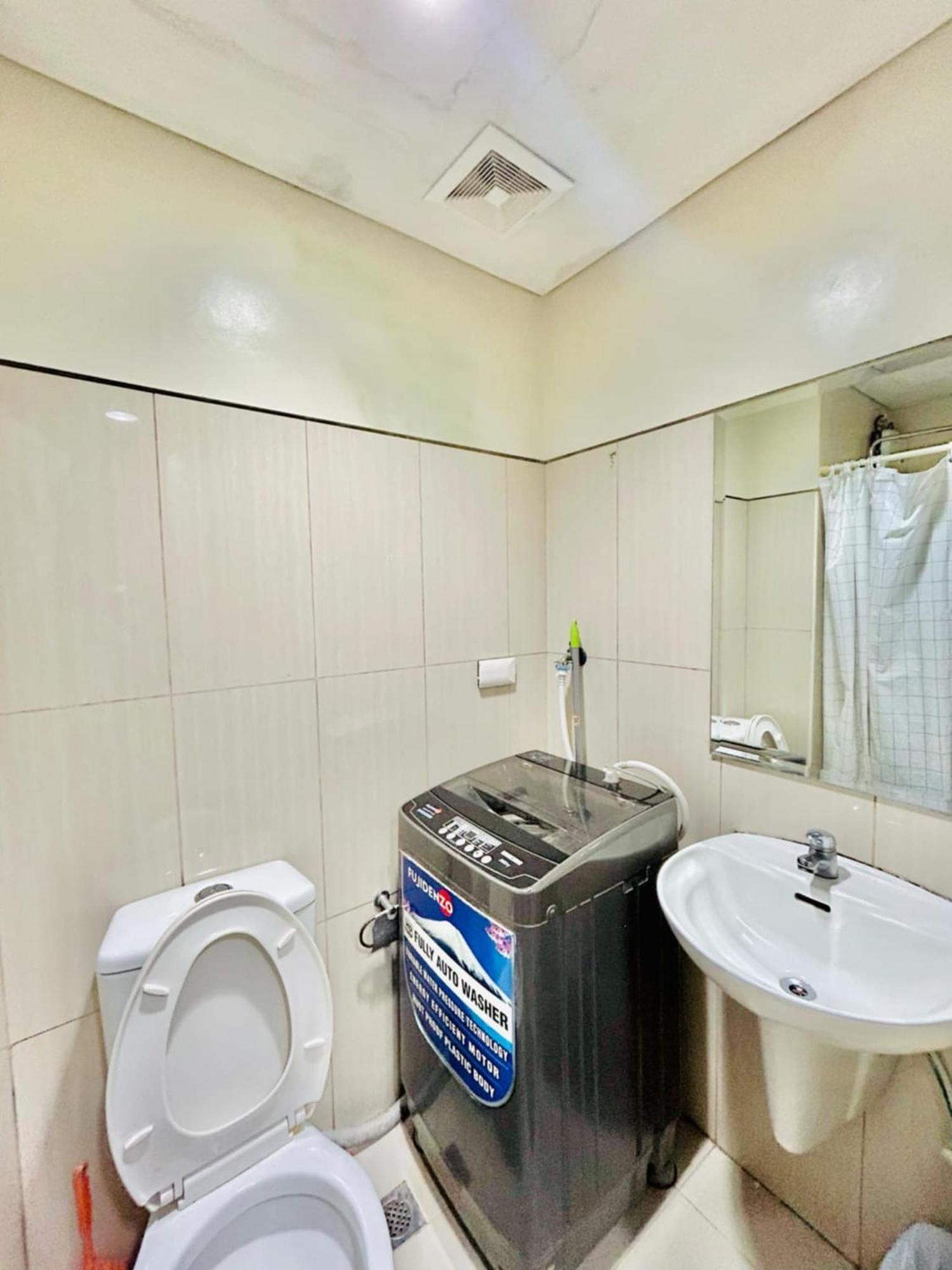 Deluxe Condotel In Mall Of Pasay * Manila