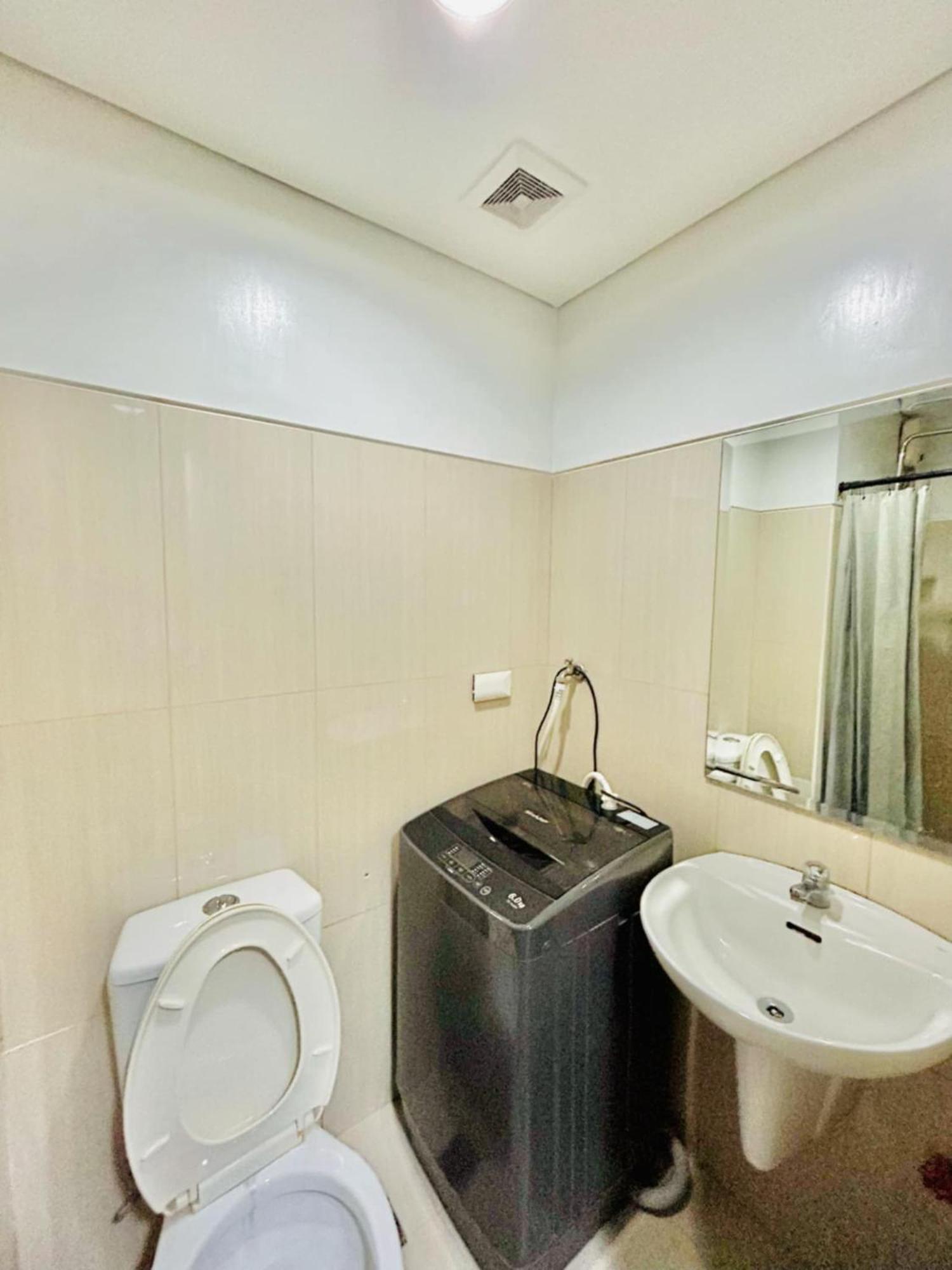 Aparthotel Deluxe Condotel In Mall Of Pasay Manila