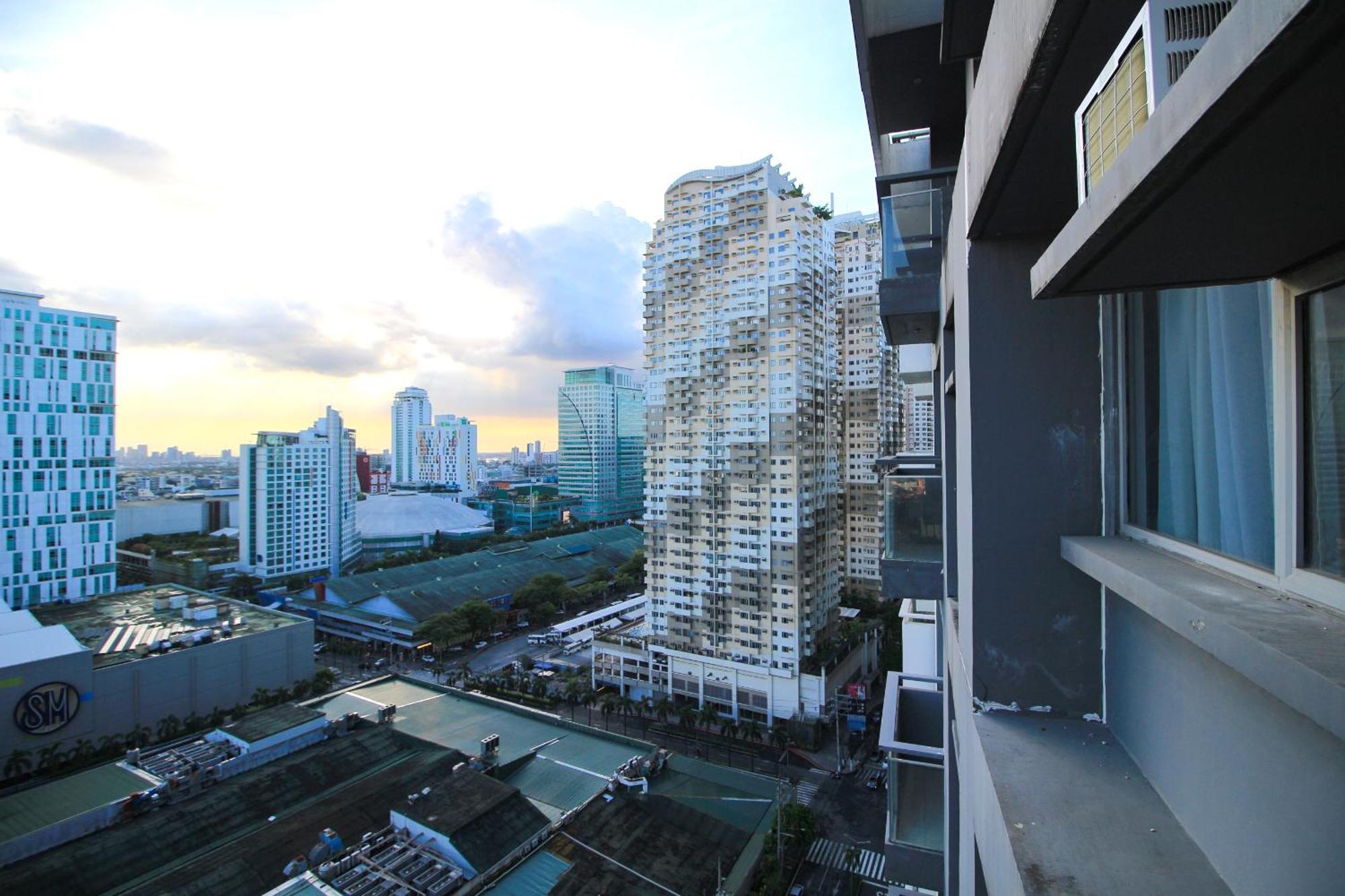 Cylos Place Manhattan Cubao 2br Unit