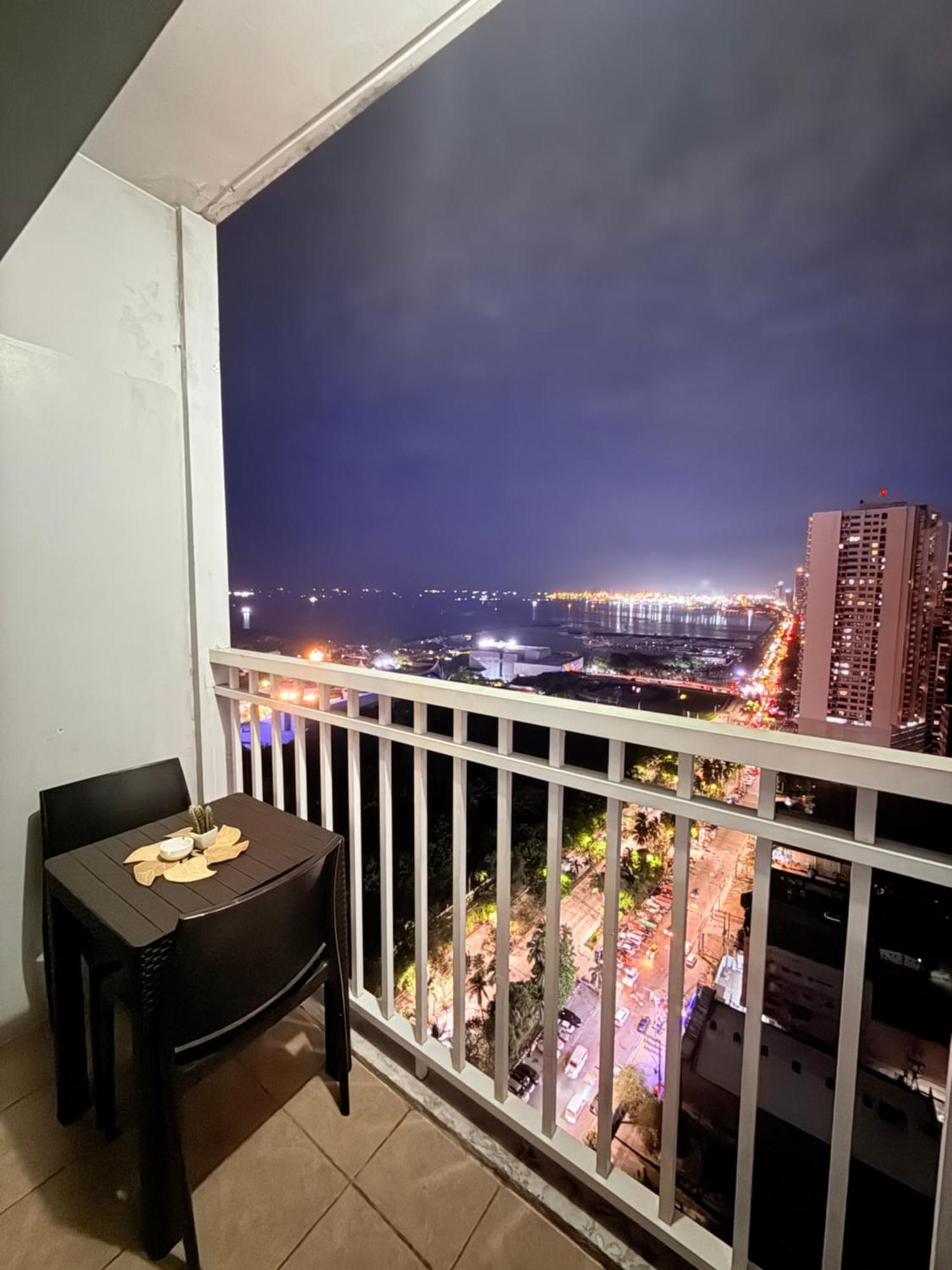2 Bedroom Smdc Breeze Residences Manila