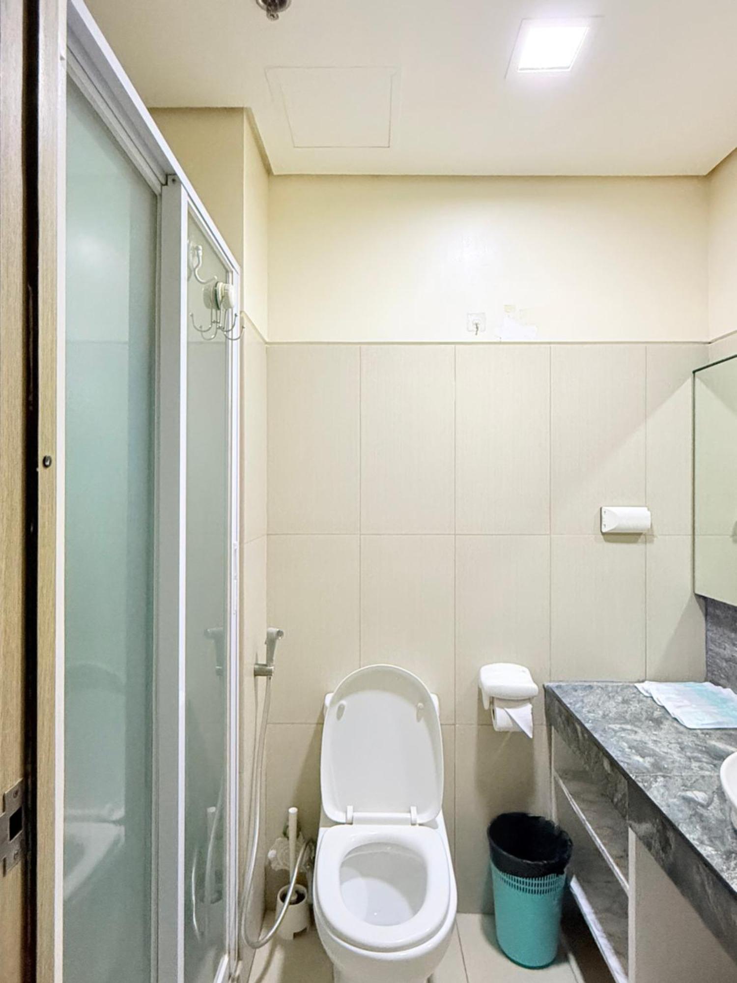 2 Bedroom Smdc Breeze Residences Apartment