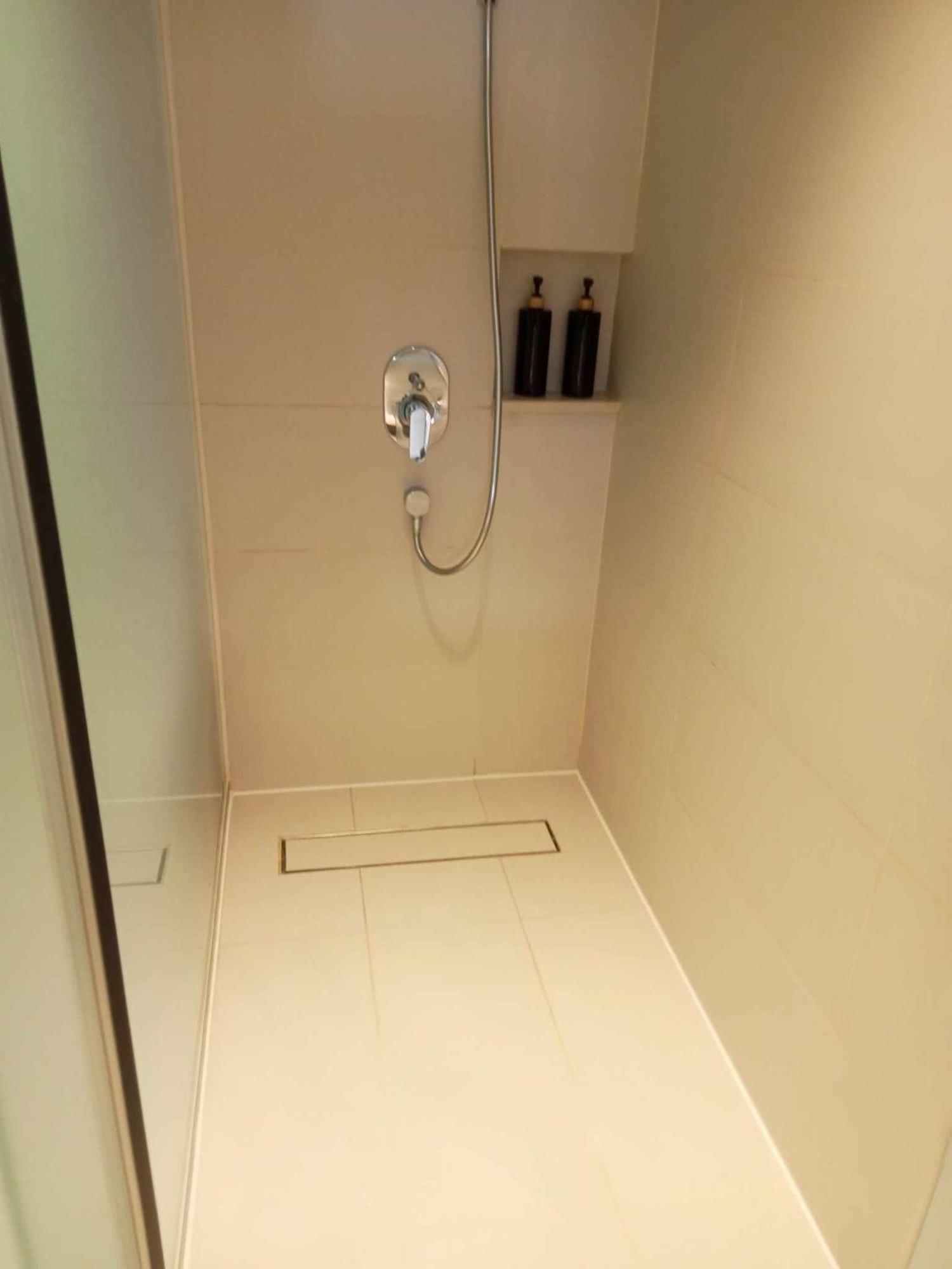 Novotel Residences Manila Luxury With Pool & Gym Access At Acqua