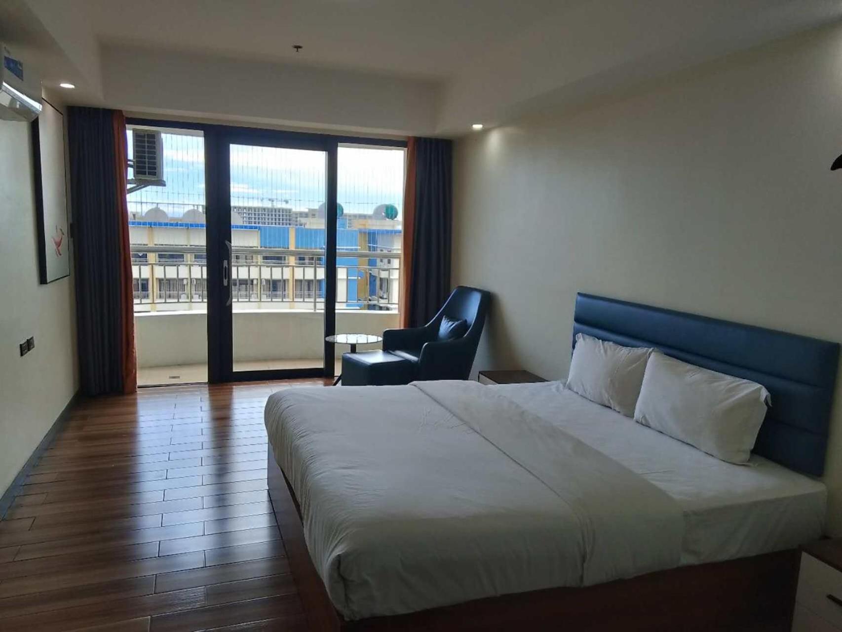 Aparthotel S