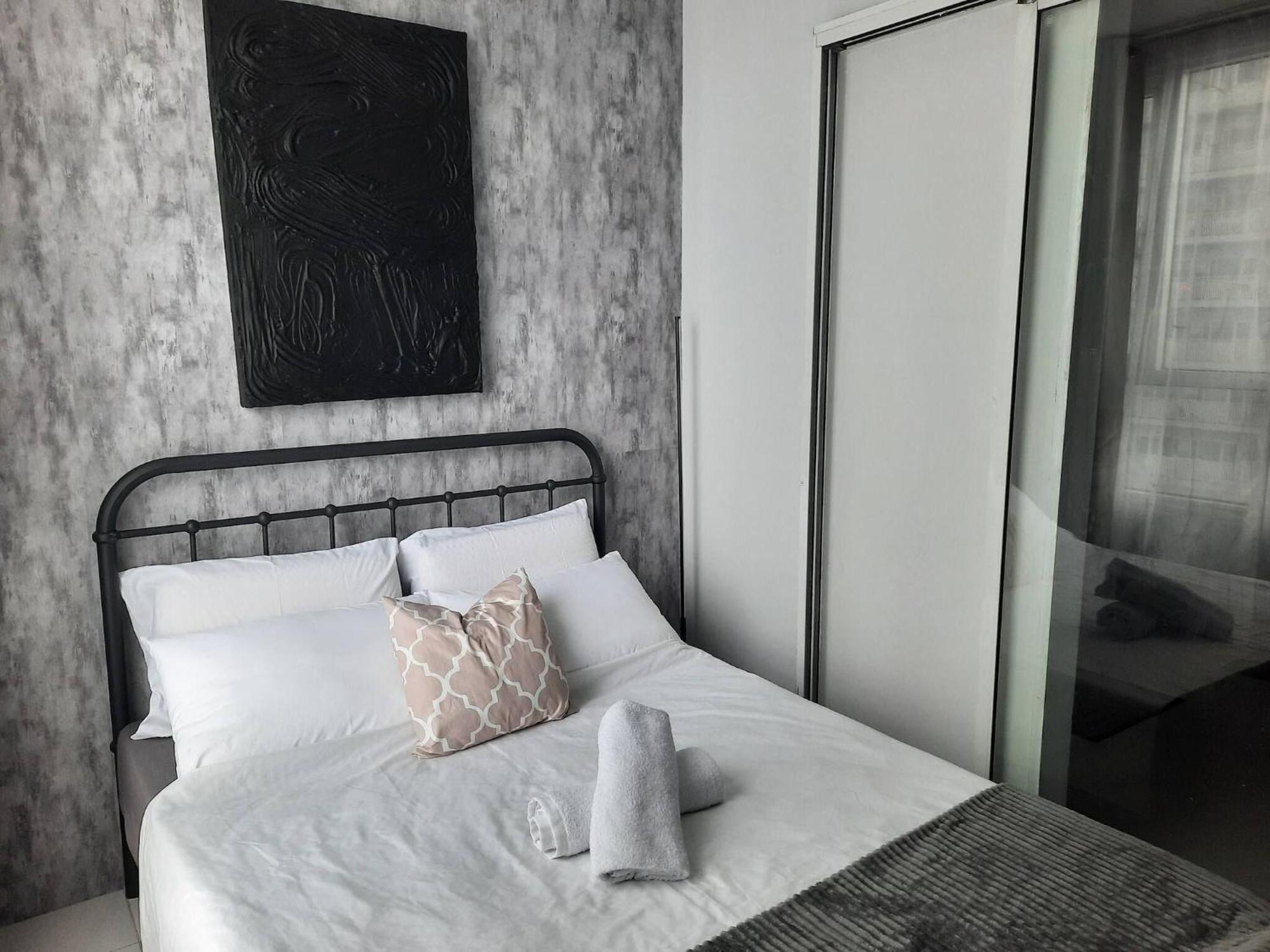 Holiday home Relax In Style With Fast Wifi Netflix *