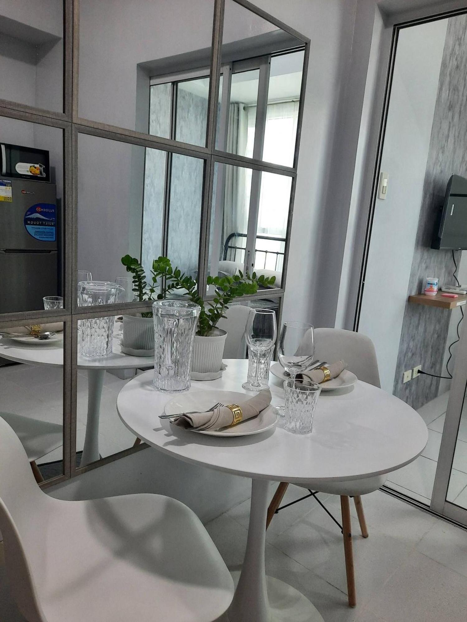 Relax In Style With Fast Wifi Netflix