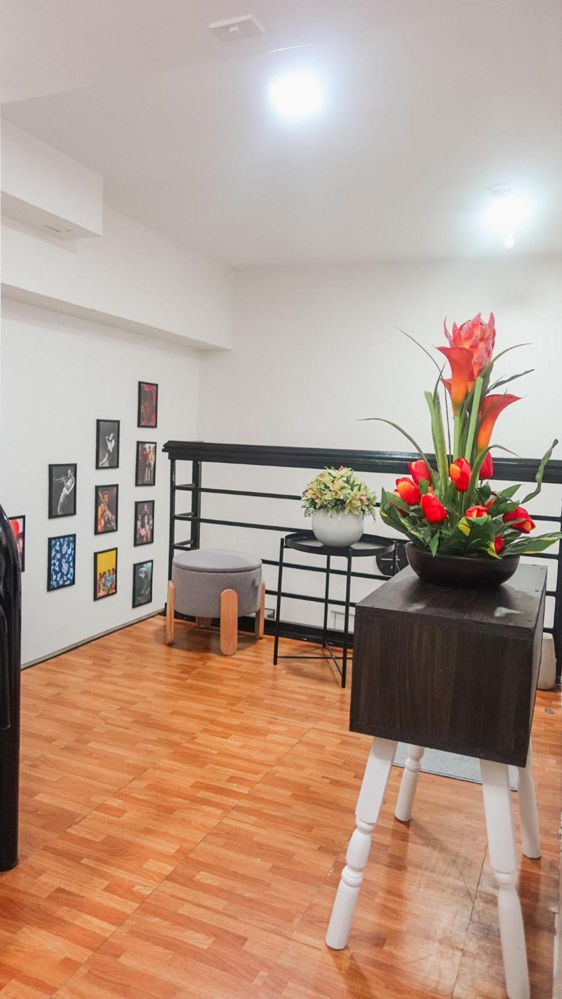 Apartment Group For 6 With 3 Bunk Beds, Kitchen, Wi-fi & Netflix, Near Mrt Boni