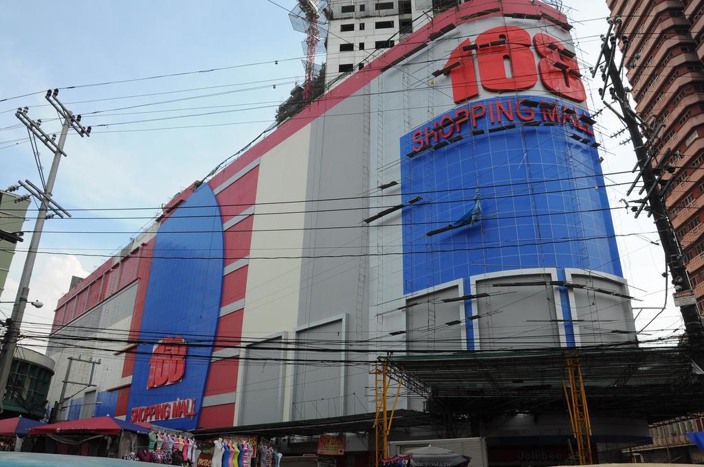 Dela Hotel Manila
