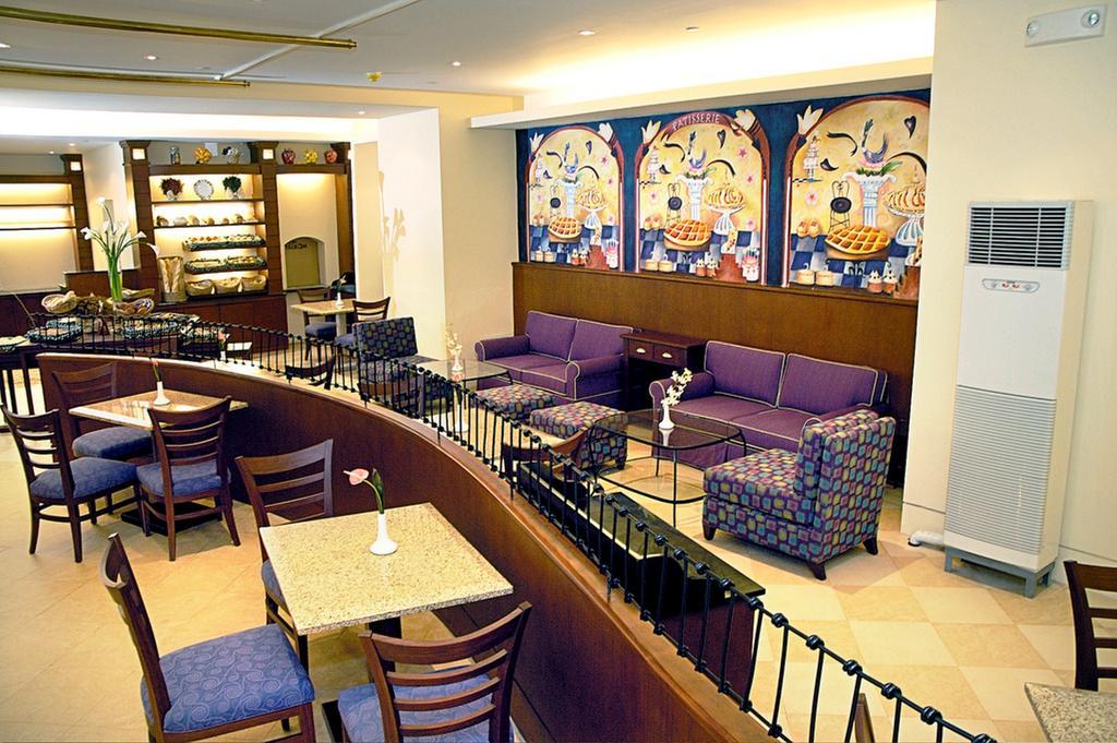Manila Pavilion Hotel And Casino