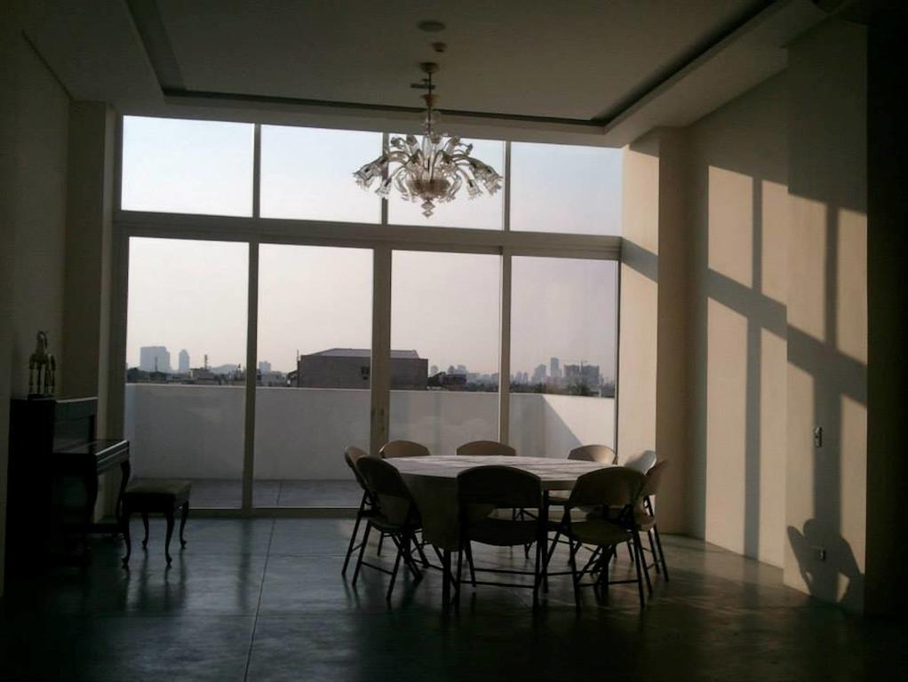 Aparthotel Maia Suites
