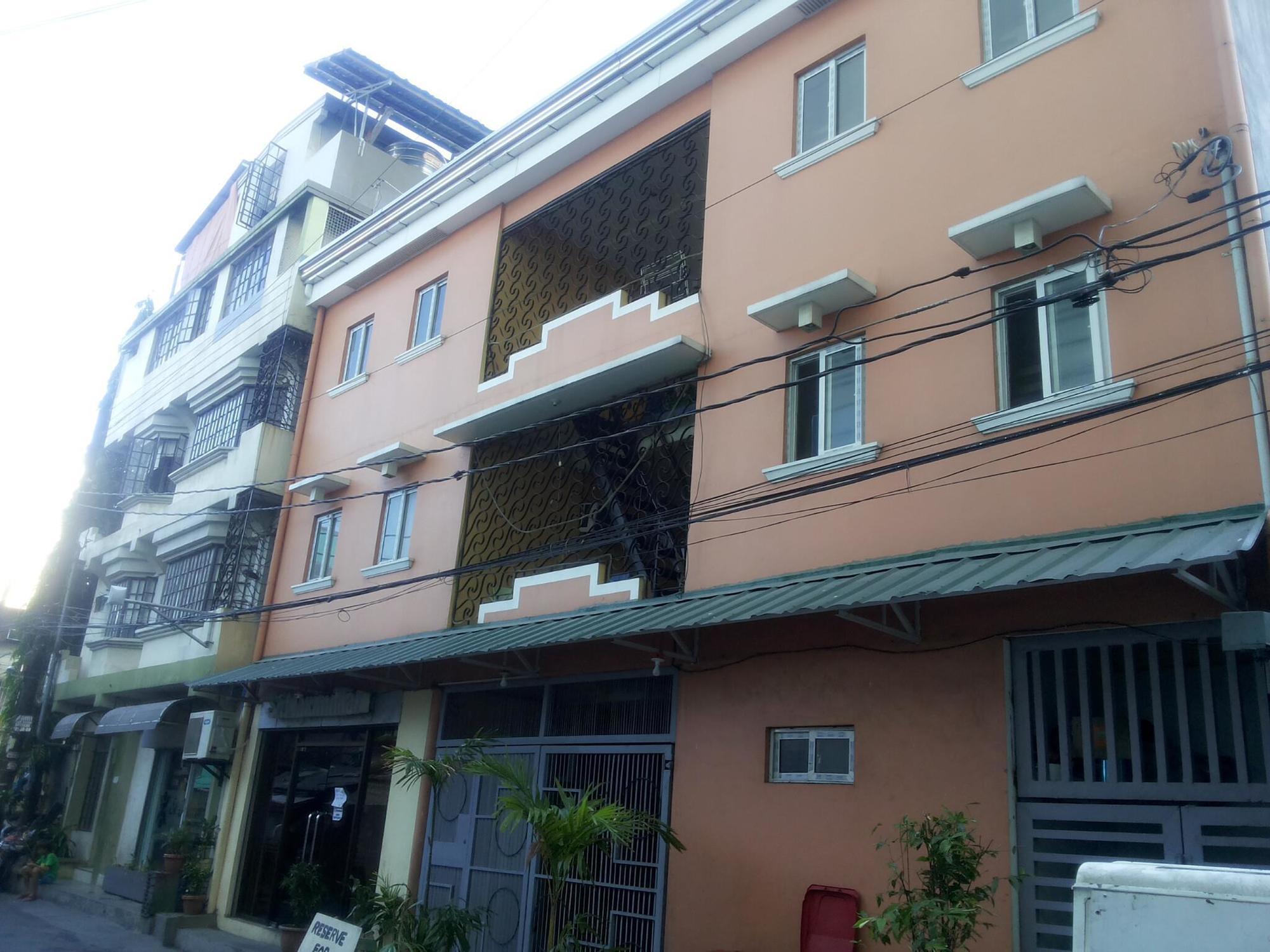 Hostel St. Maximillian Apartment Rentals