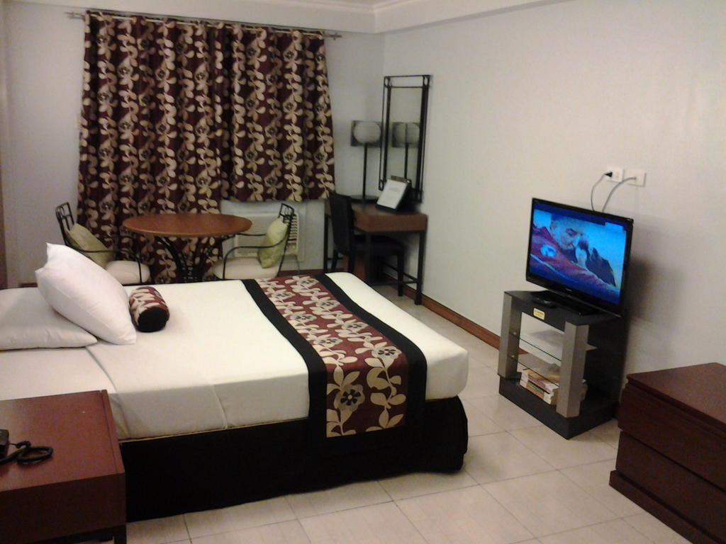 Jupiter Manila