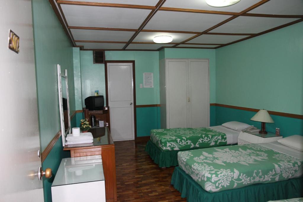 Robelle 2* Manila
