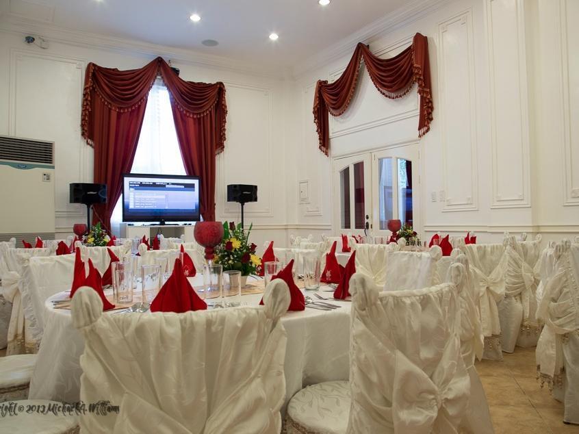 White Knight Intramuros Hotel 2*