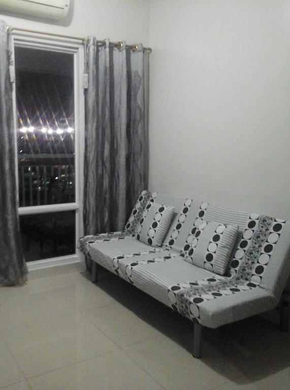 Sea Residences Moa-Eric Apartments Manila