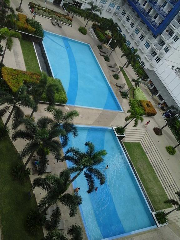 Sea Residences Moa-Eric Apartments
