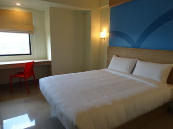 Hop Inn Hotel Ermita Manila 3*
