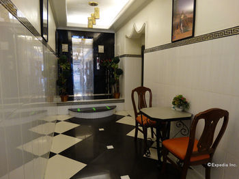 Hotel White Palace Condotel 2*