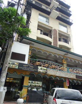 White Palace Condotel 2*