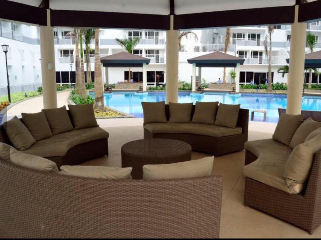Apartment Tiffany At Shell Residences