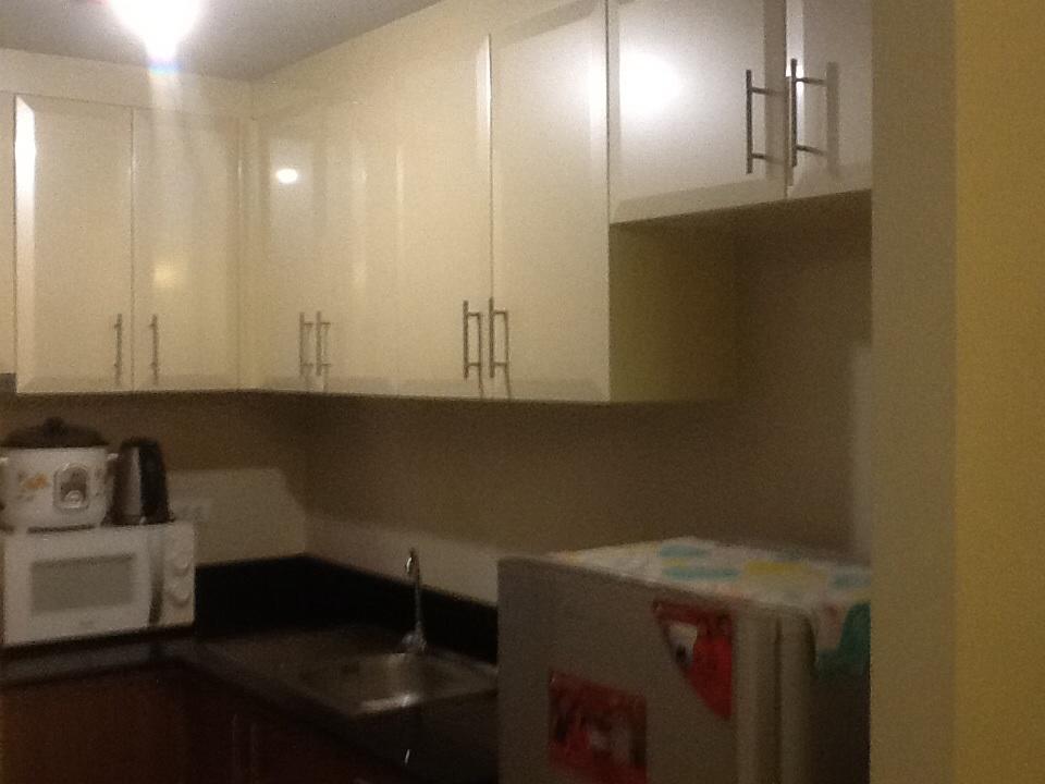 Palm Tree Genlex Apartment Manila