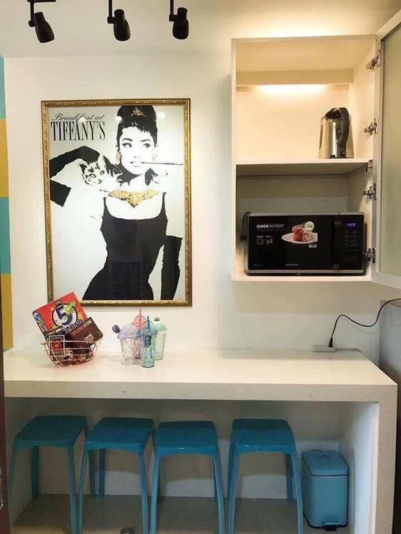 Apartment Tiffany At Shell Residences