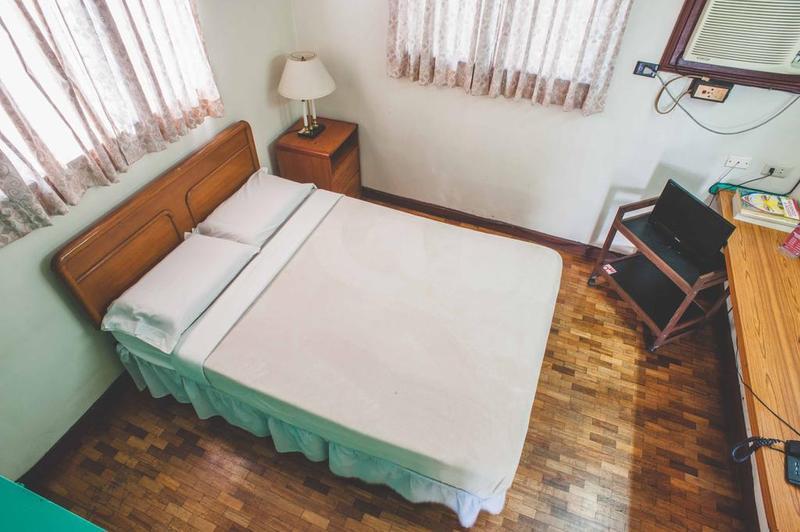 Apartment Broadway Court Apartelle 4th Street Manila
