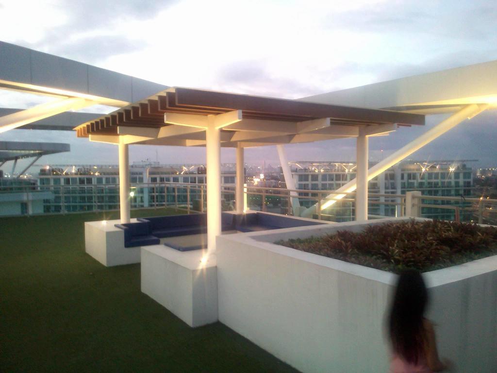 Azure Urban Tinoyshome Manila