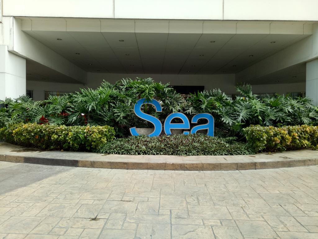 Chin's Place Sea Residences Moa Manila