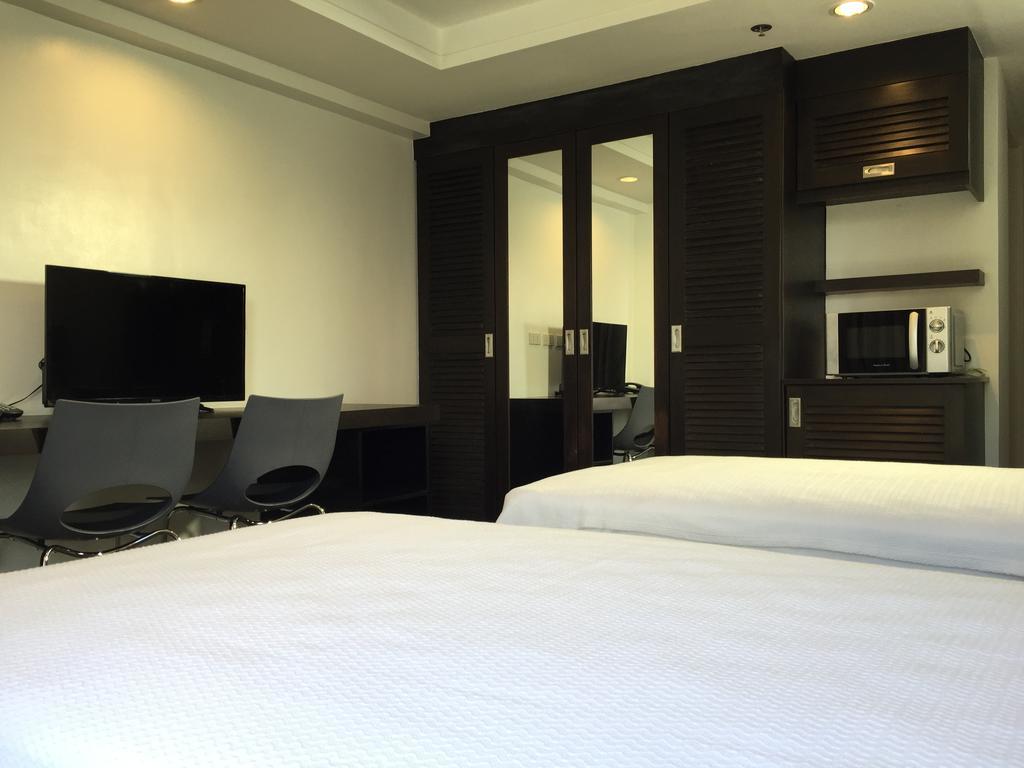 5880 Enriquez Residences Apartment