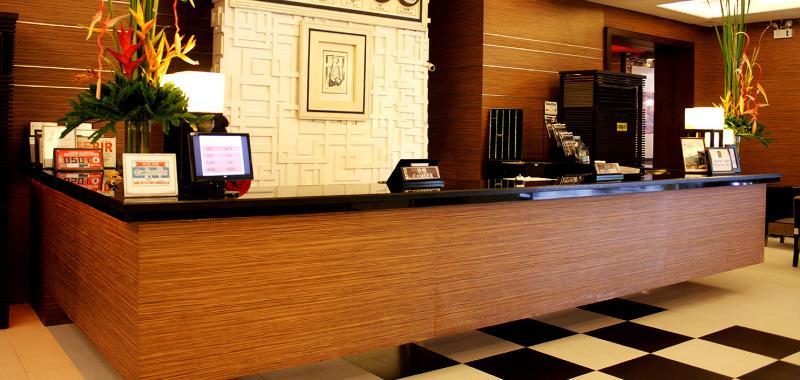 Hotel Grand Opera 4*